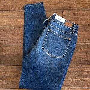Judy Blue Women's Ellison Dark Blue Skinny Jeans